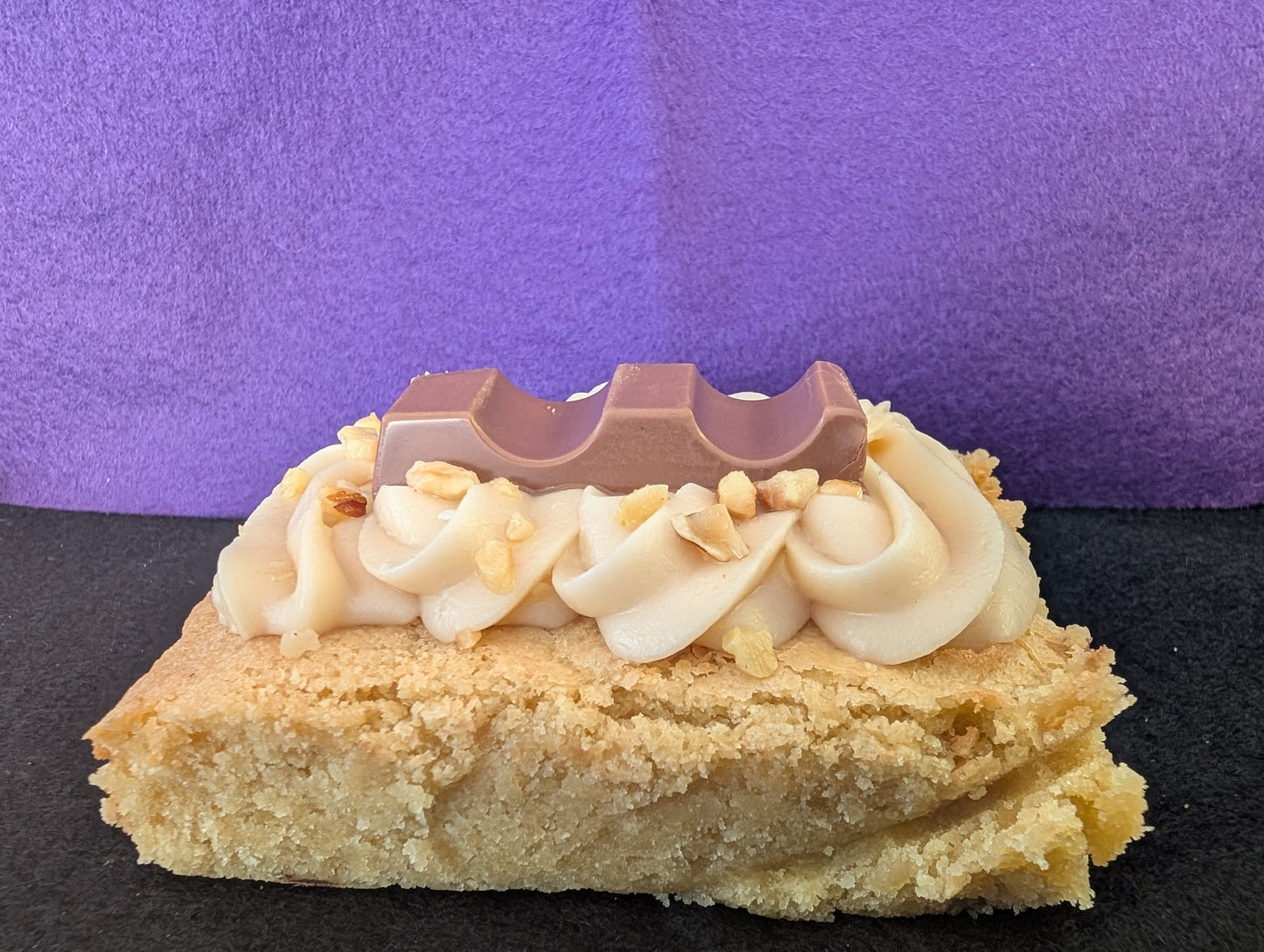 Gluten Free Kinder Blondie