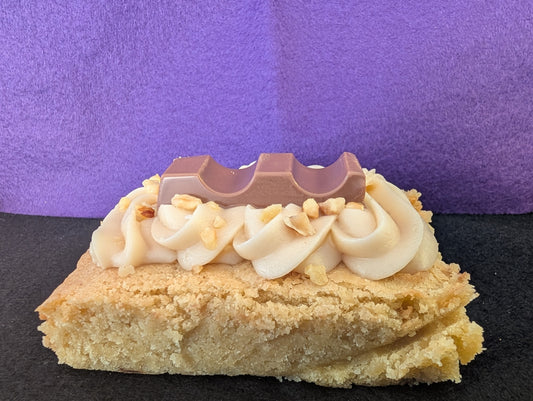 Gluten Free Kinder Blondie